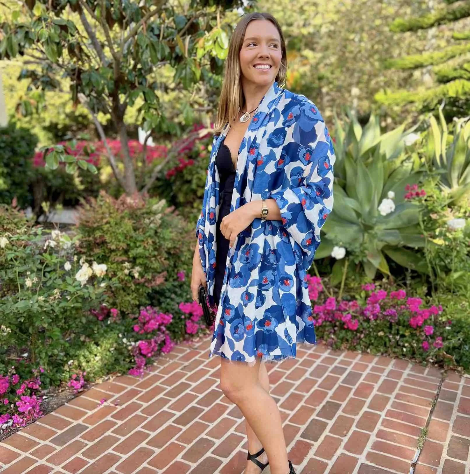 poppy scarf garden.jpg