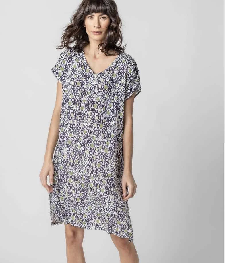 cube print dress v neck.jpg