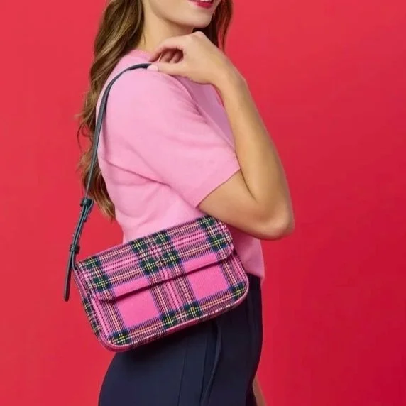 Pink+plaid+shoulder+purse.jpg