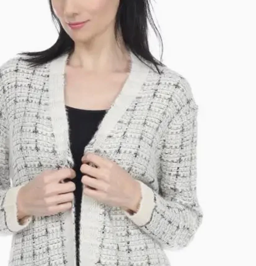 check cardi close.jpg