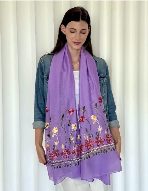 purple scarf emb easter.jpg