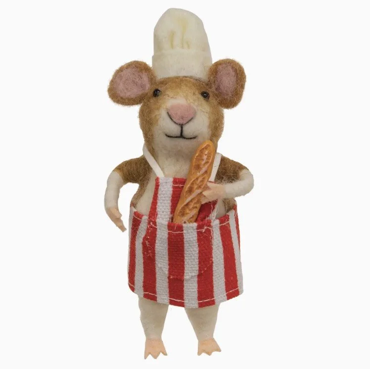 mouse apron orn.jpg