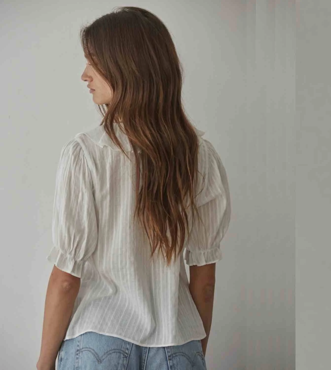 white v ruffle top.jpg