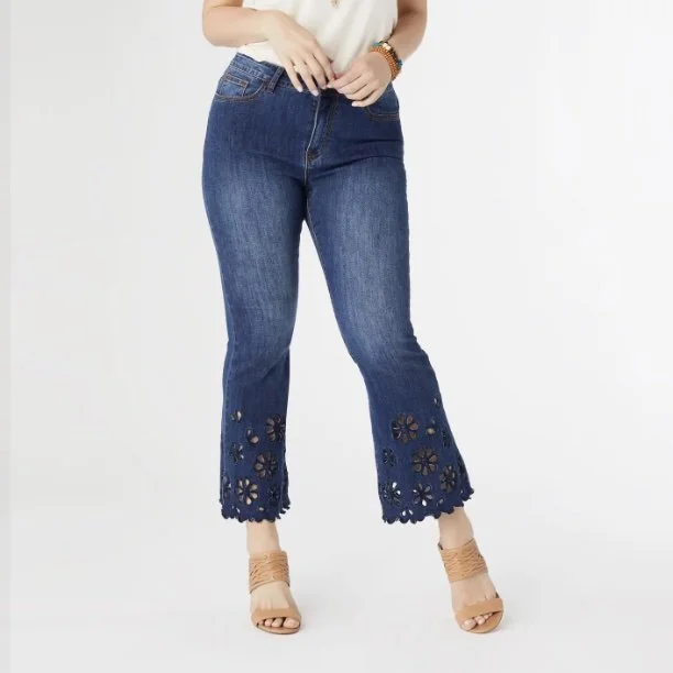 eyelet hem jeans.jpg