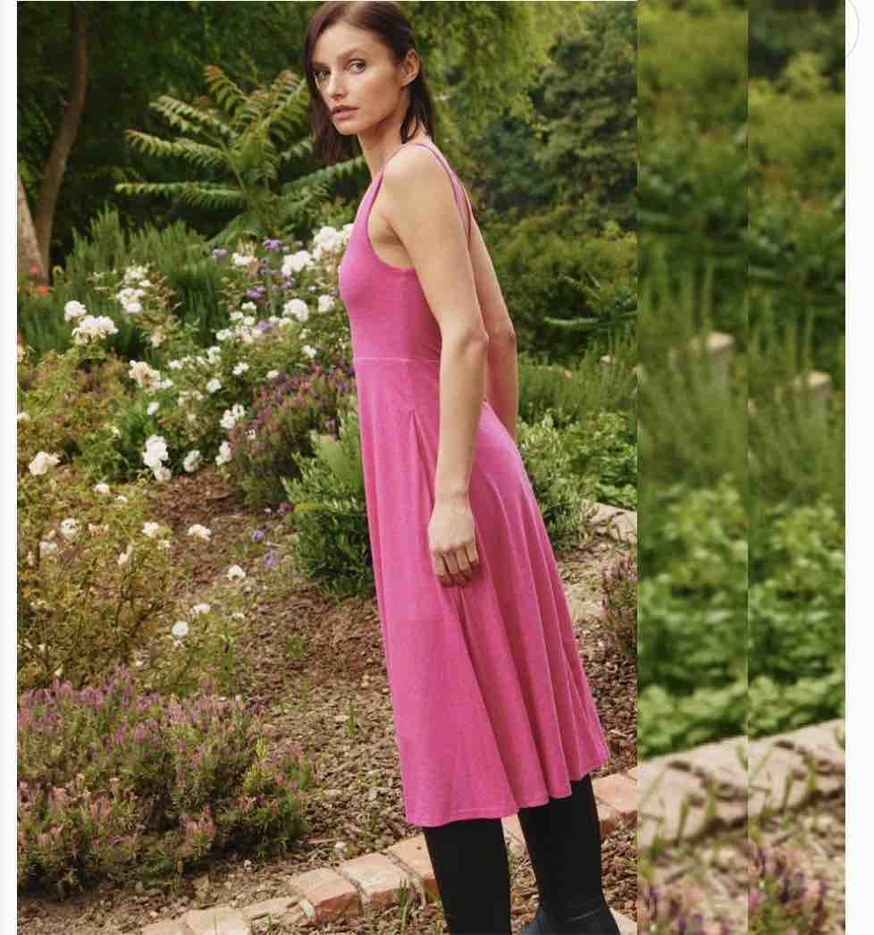 pink sq nk dress side.jpg