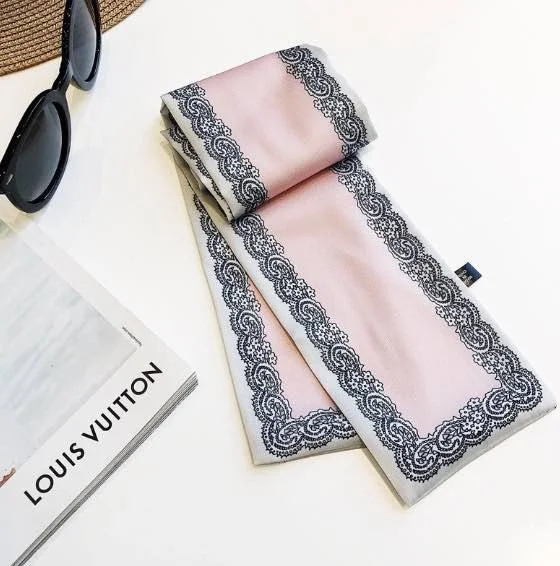 lt pink skinny scarf.jpg