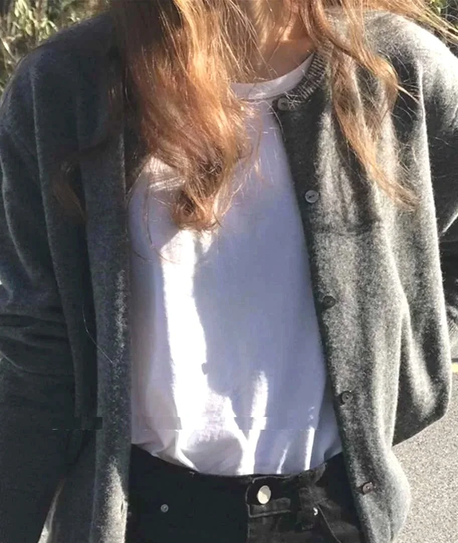 grey%2Bcardi.jpg