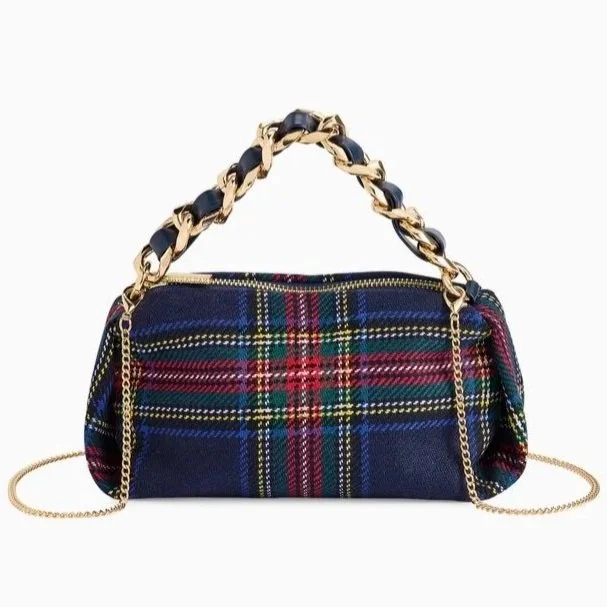navy+plaid+handbag.jpg