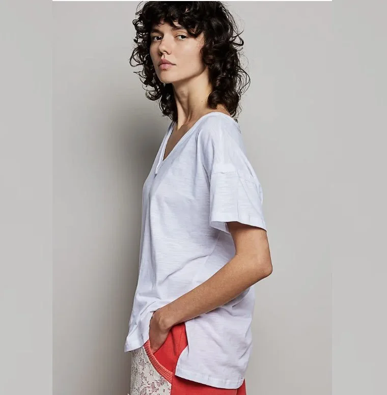 pol wht tee side.jpg