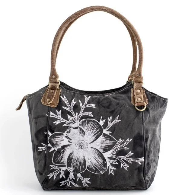 blk boho bag front.jpg