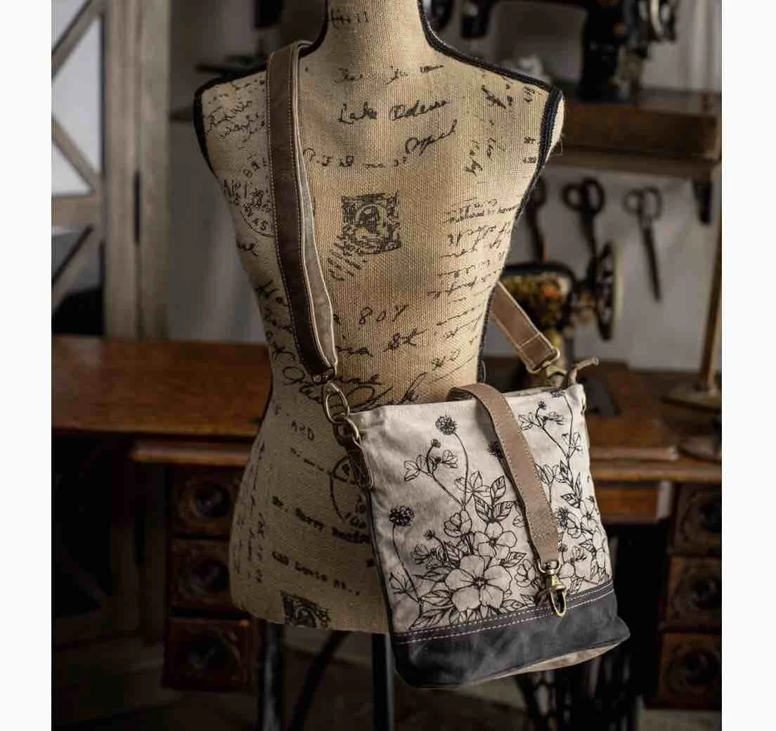 flower nat sq purse form.jpg