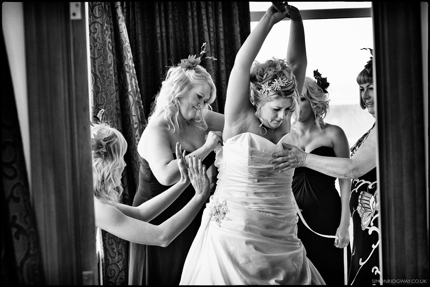Documentary Wedding Photography, Mecure Hotel, Cardiff
