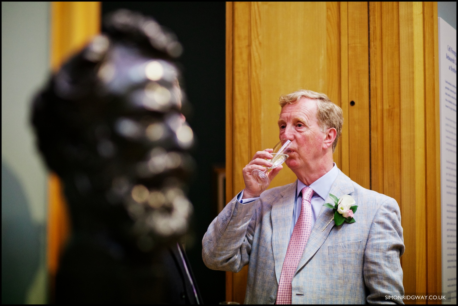 Wedding photography at Cardiff City Hall and National Museum of Wales