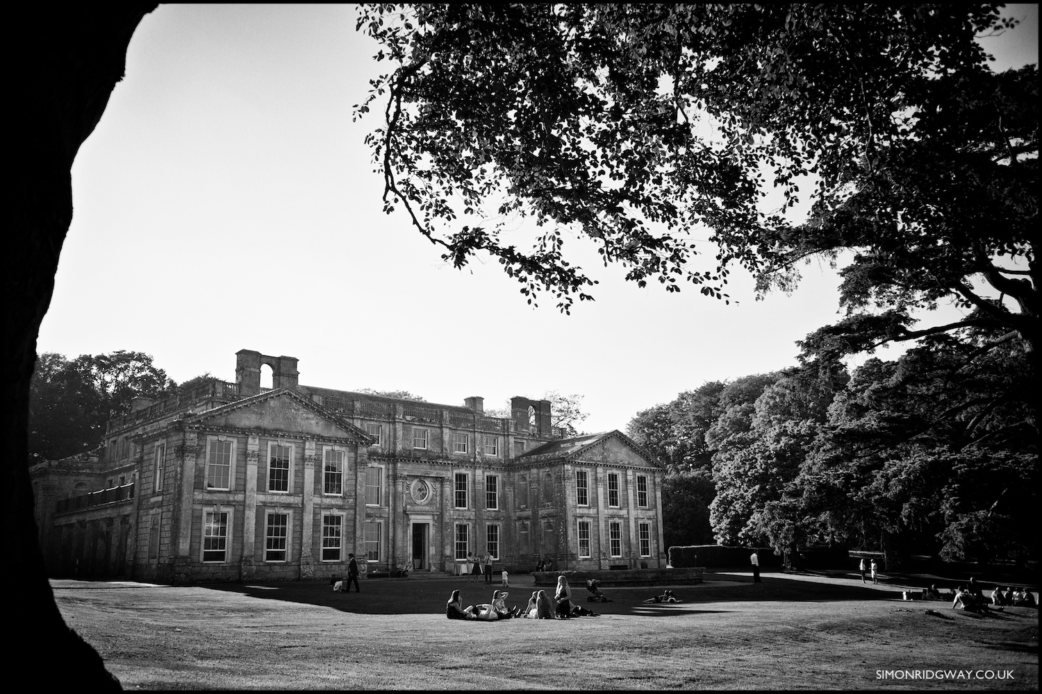 Wedding photography at Appuldurcombe House, Isle of Wight