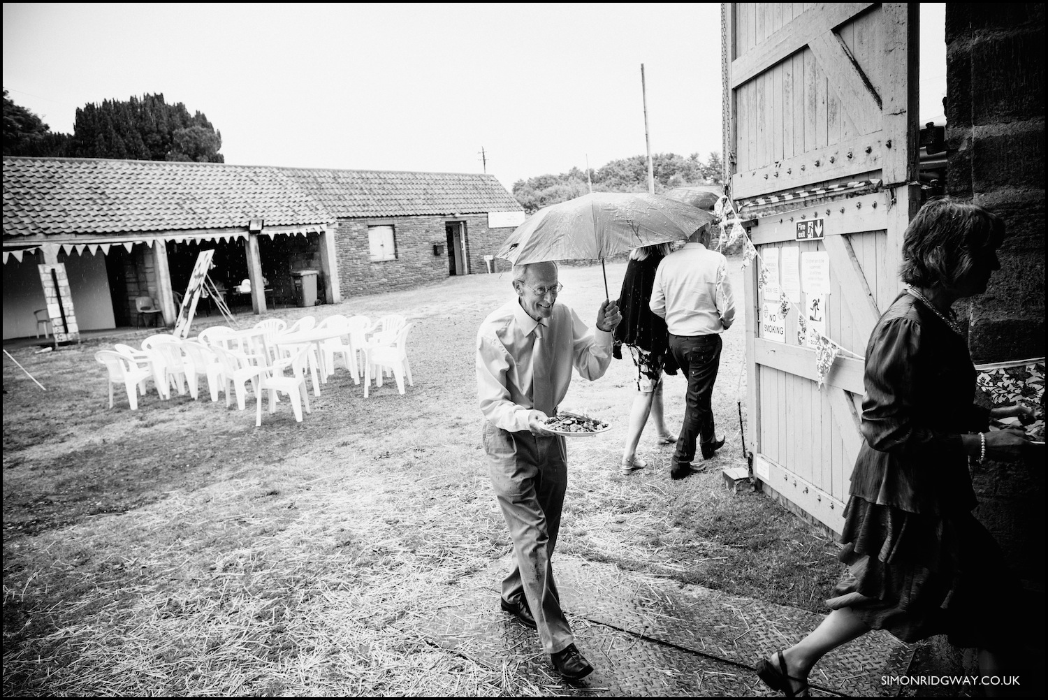 Wedding photography at Winterbourne Medieval Barn, Bristol 