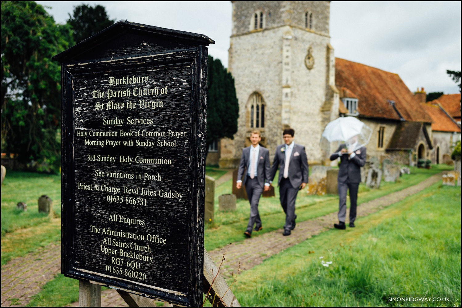 Wedding photography at Ufton Court, Berkshire