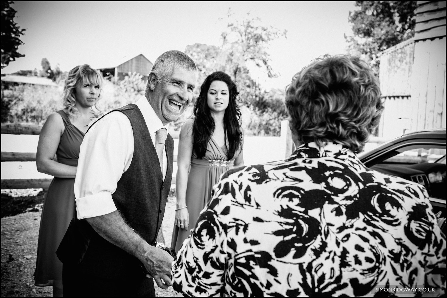 Wedding photography at Oxleaze Barn in the Cotswolds