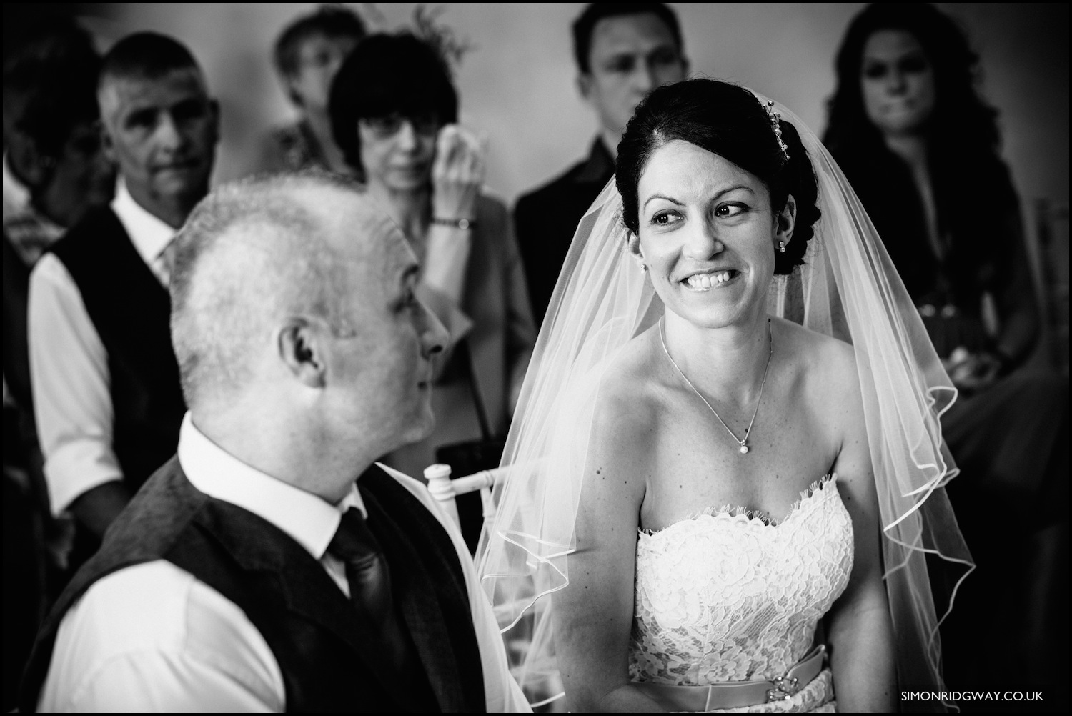 Wedding photography at Oxleaze Barn in the Cotswolds