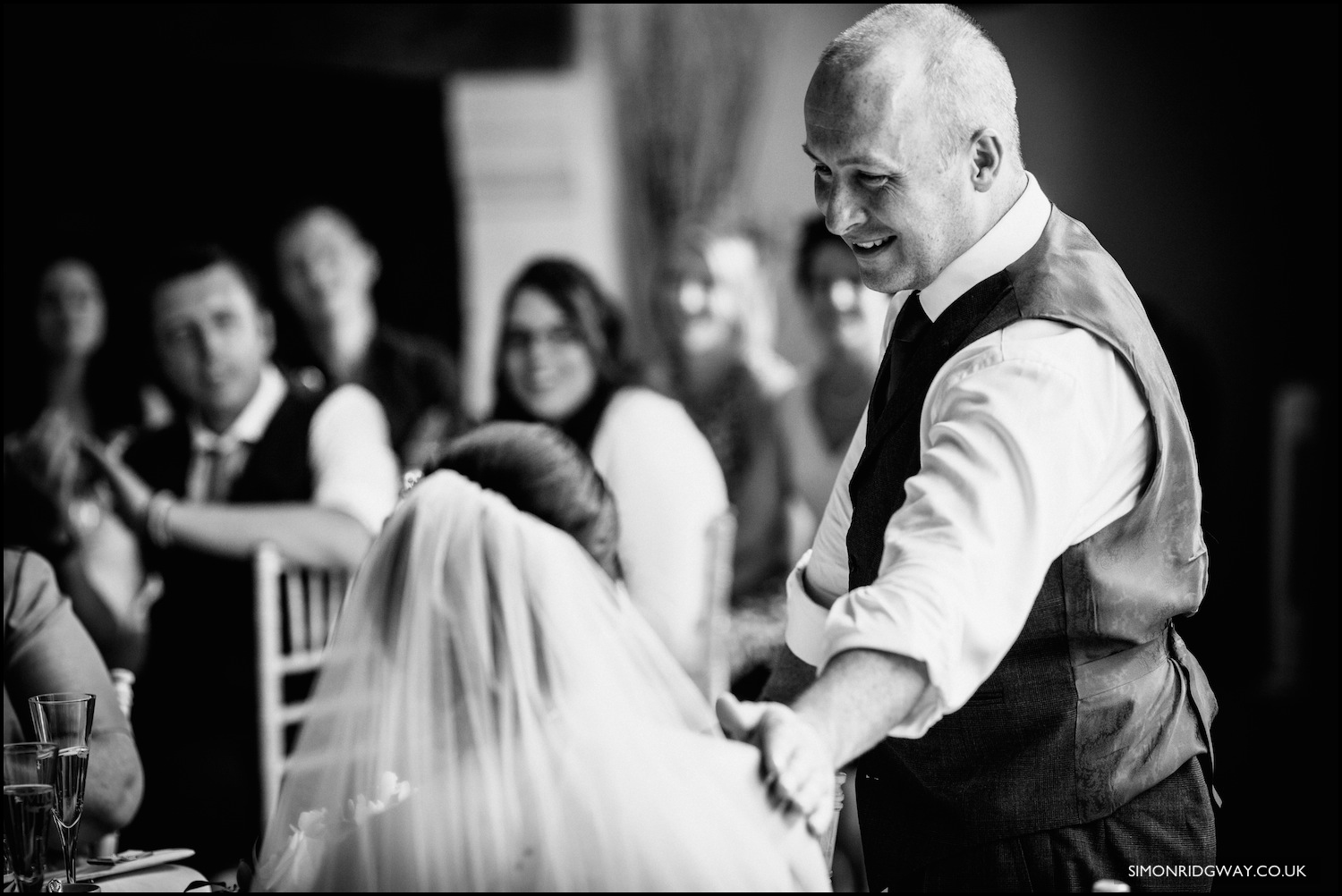 Wedding photography at Oxleaze Barn in the Cotswolds