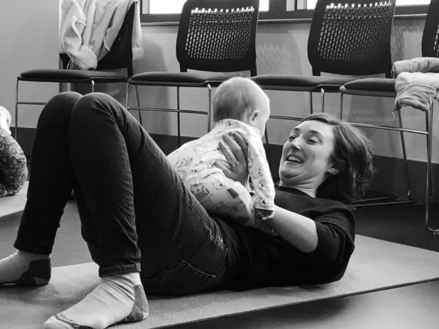 baby yoga 4.jpg