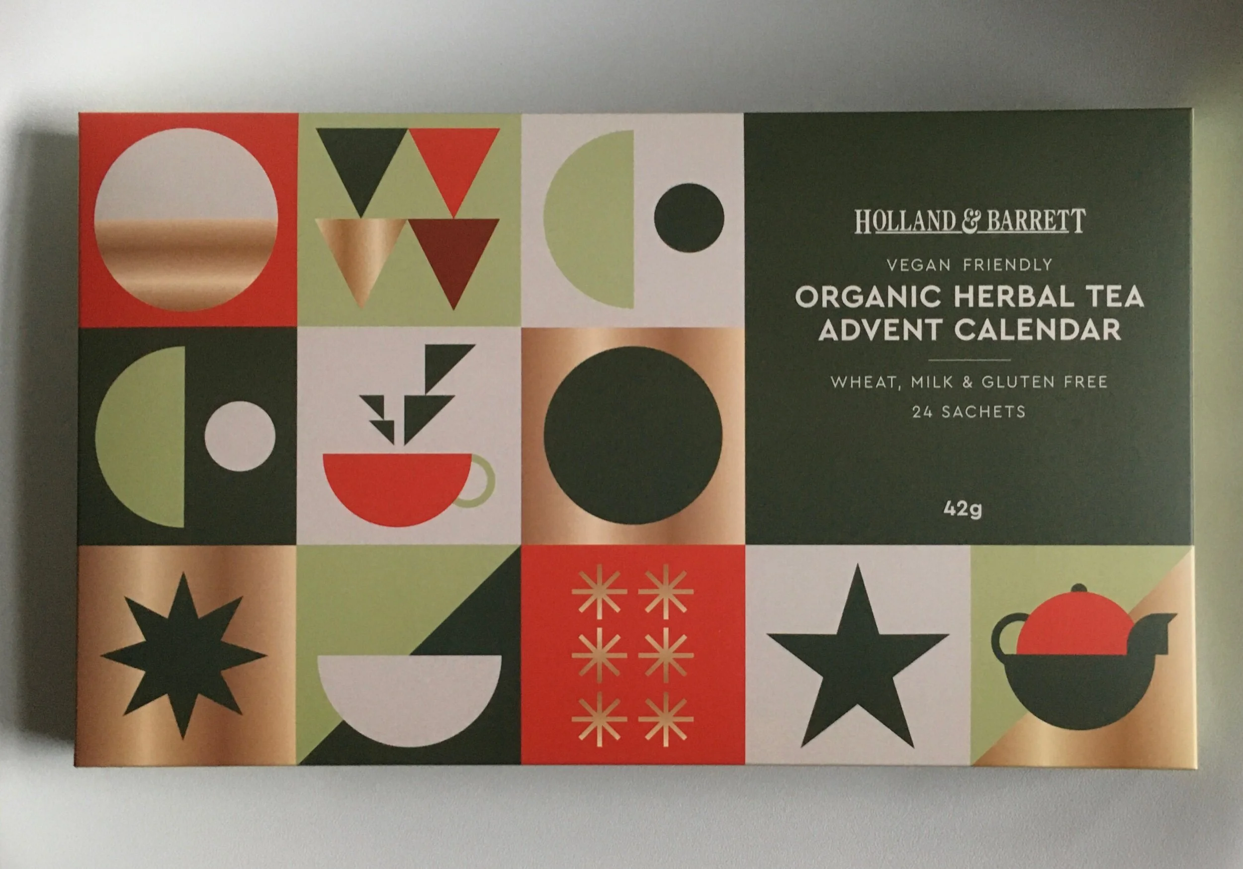 ORGANIC HERBAL TEA ADVENT CALENDAR from Holland & Barrett