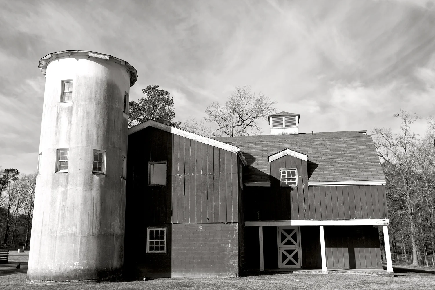 OAK MOUNTAIN BARN