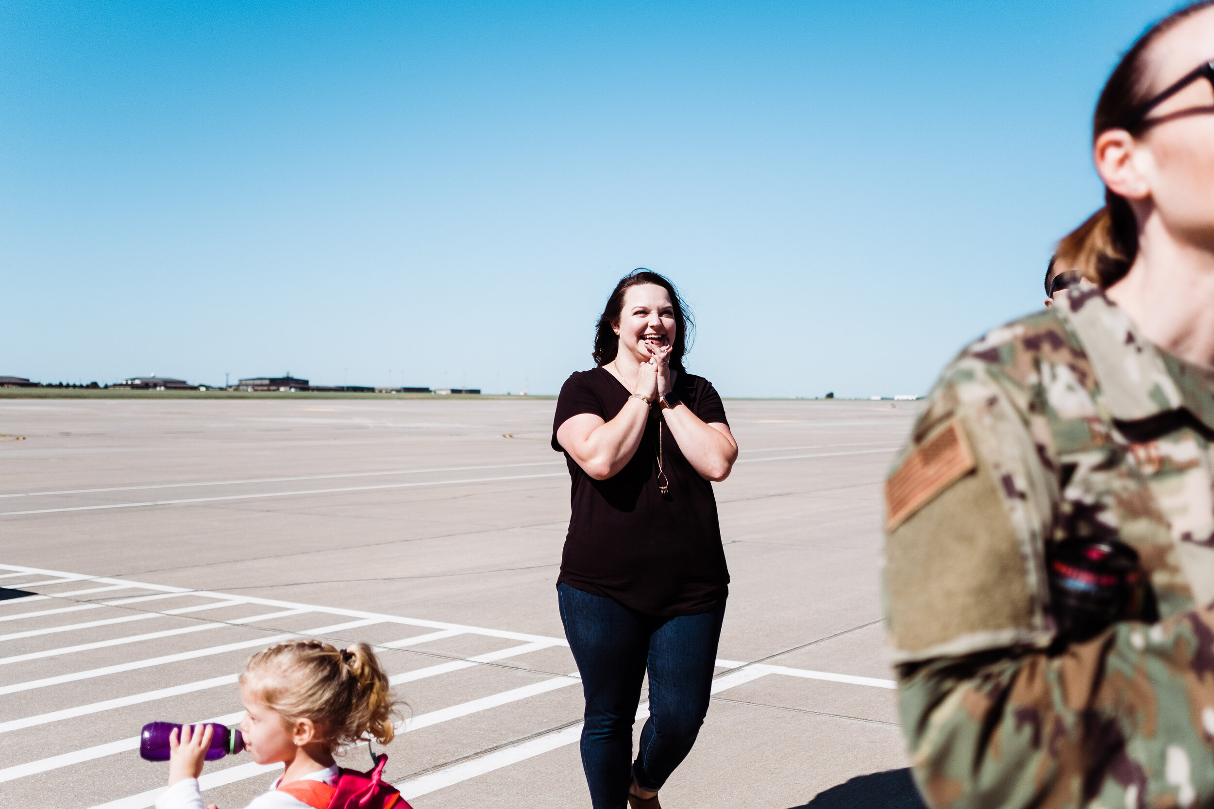 weeks_deployment_homecoming_©seekevingophotography2019-17.jpg