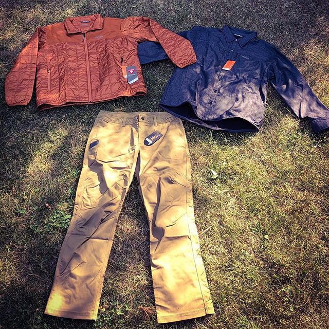 The new Training-Travel-Workwear lines from @sitkagear are pretty amazing!  I am in love with the Highland Overshirt and the Back Forty Pants are solid!  Not cold enough for the Lowland Jacket yet!  They have so many options it is hard to choose a fa