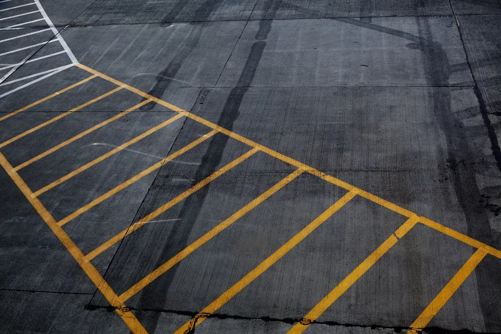 Tarmac - Segments II Seattle, Washington © Alan Wentworth 