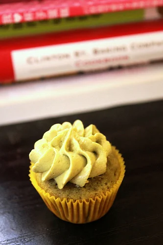 Mini Matcha Cupcake.jpg