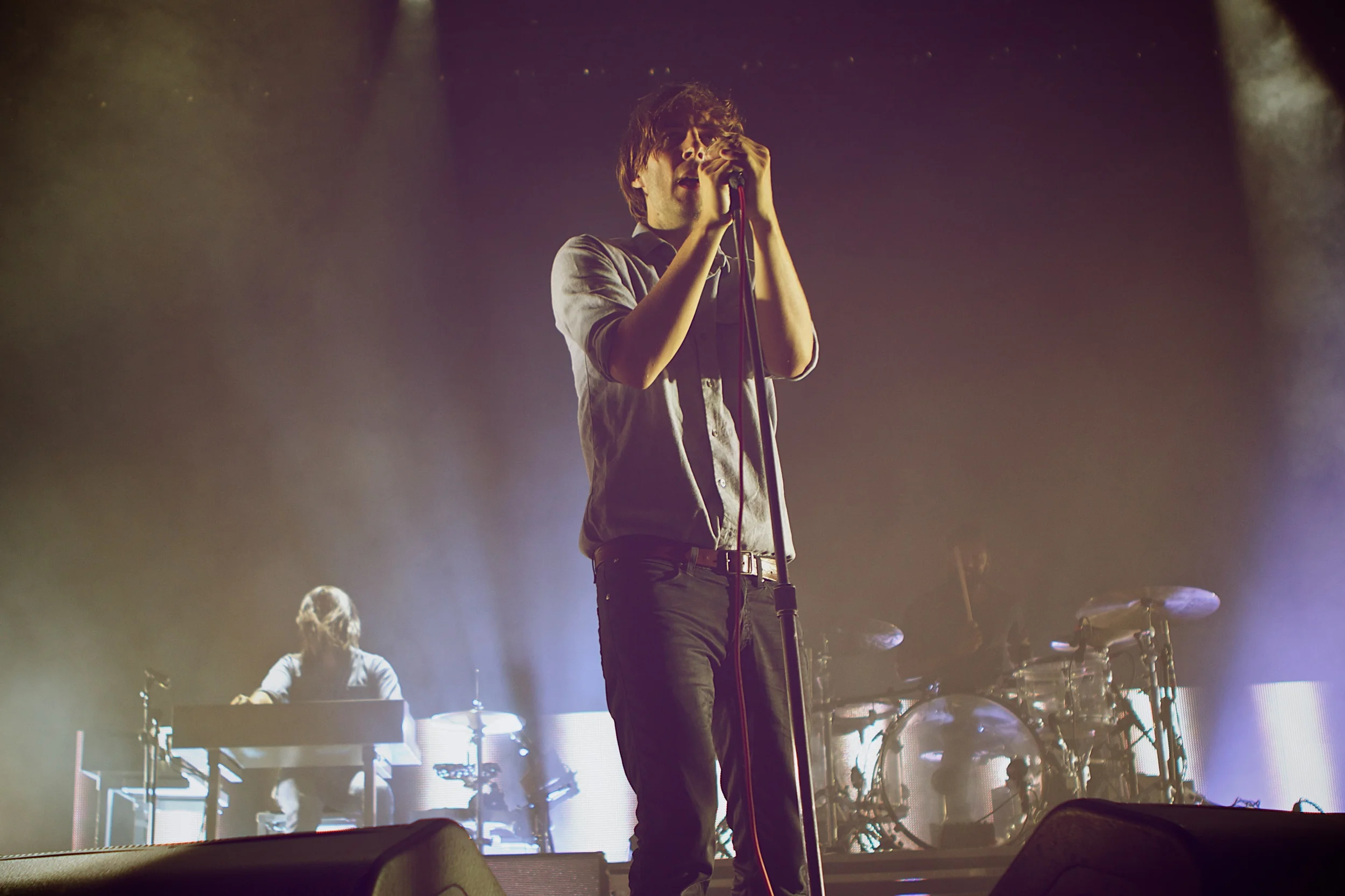 Thomas Mars (Photo Credit: Robert Castro)