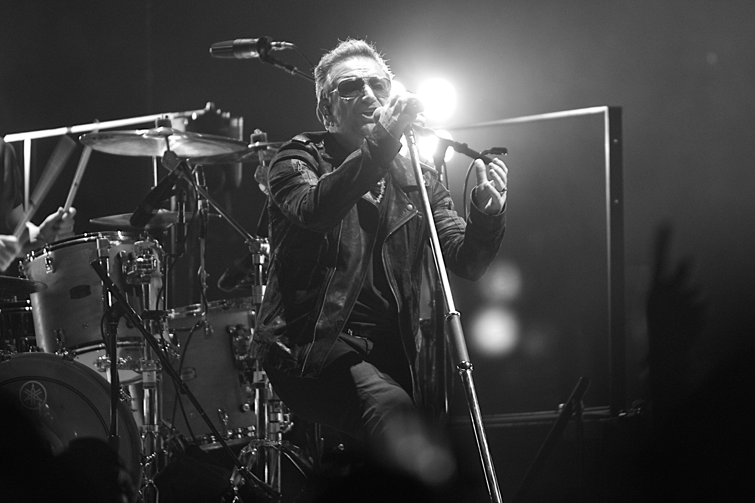 u2_009.jpg