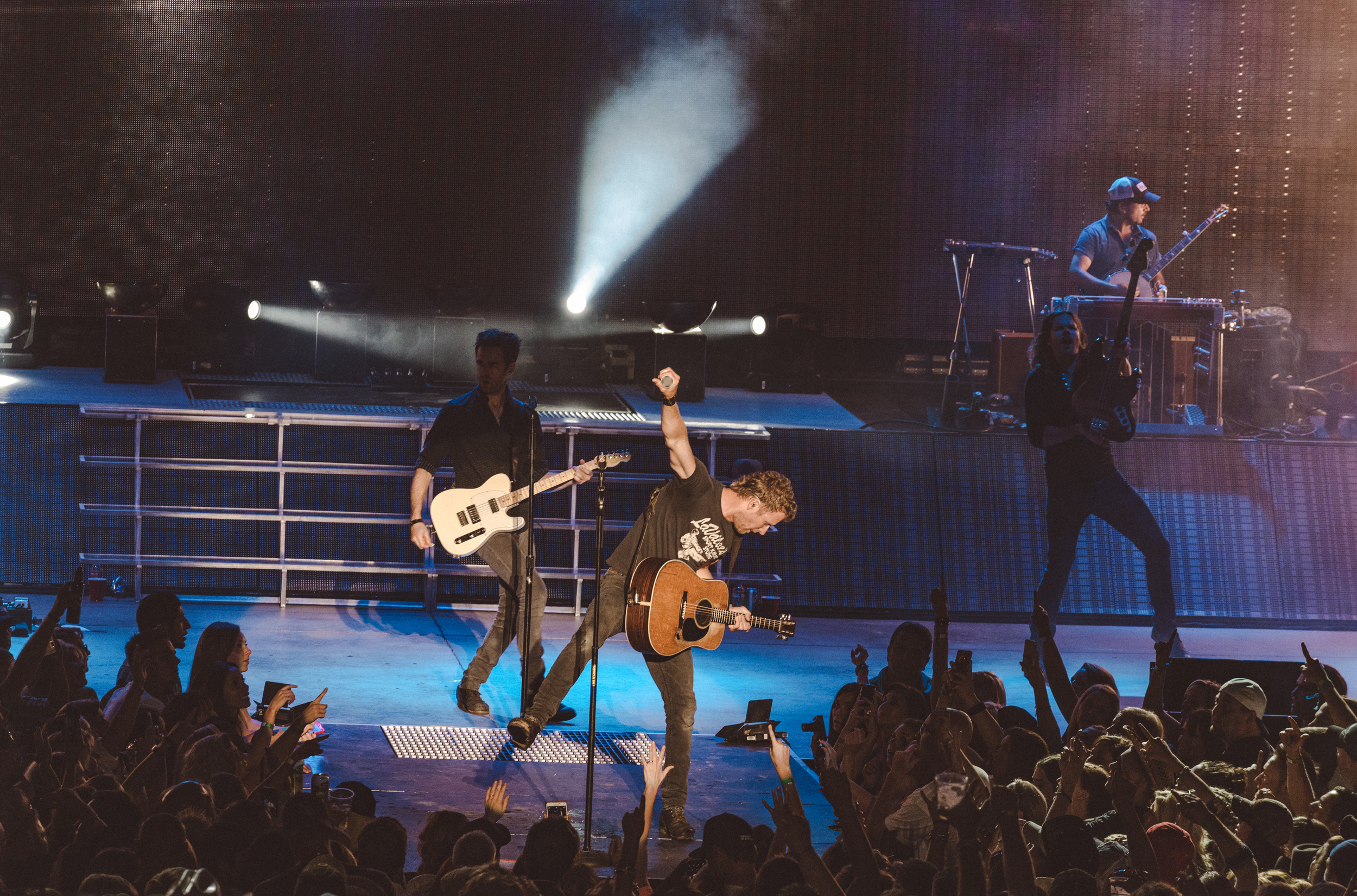 DenverConcertPhotographer_DierksBentley_Ultra5280.com-3424.jpg