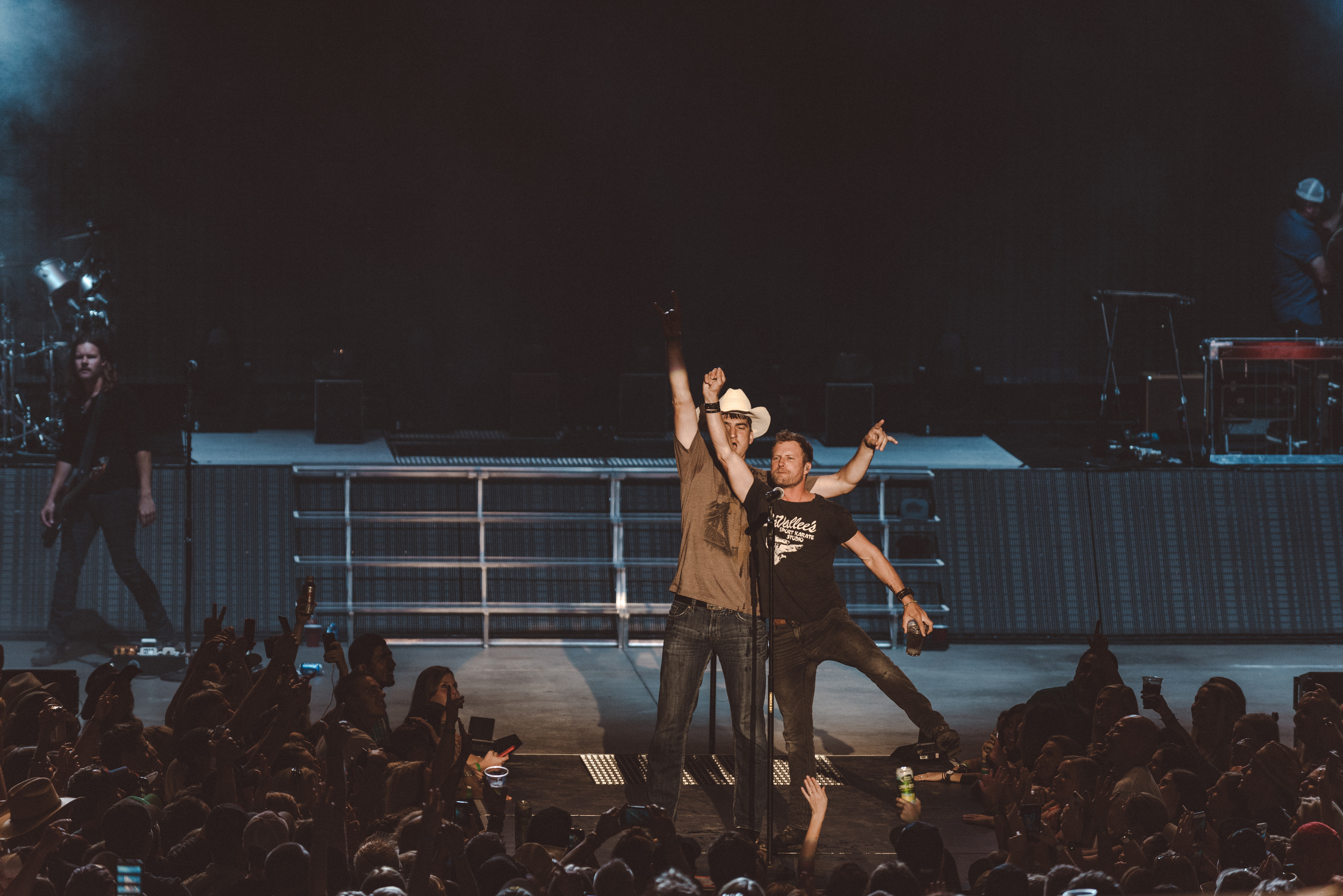 DenverConcertPhotographer_DierksBentley_Ultra5280.com-3390.jpg