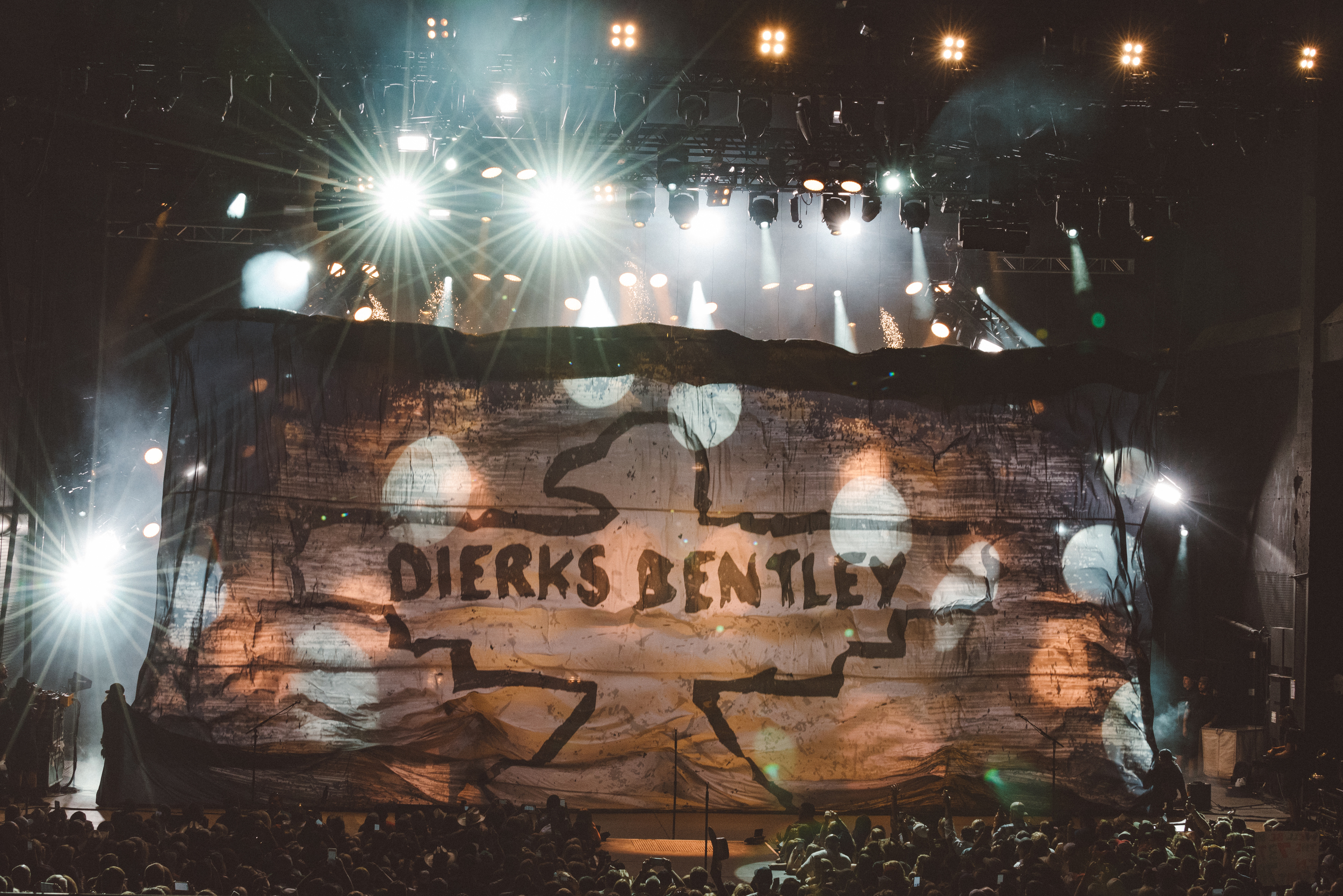 DenverConcertPhotographer_DierksBentley_Ultra5280.com-3263.jpg