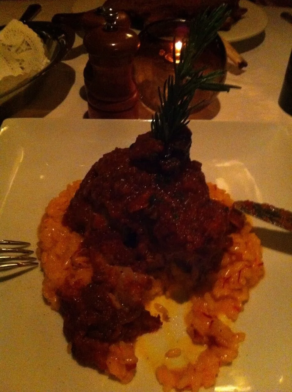 I had the Osso Bucco. Well, you wouldn't order chicken at a restaurant owned by De Niro, would you?