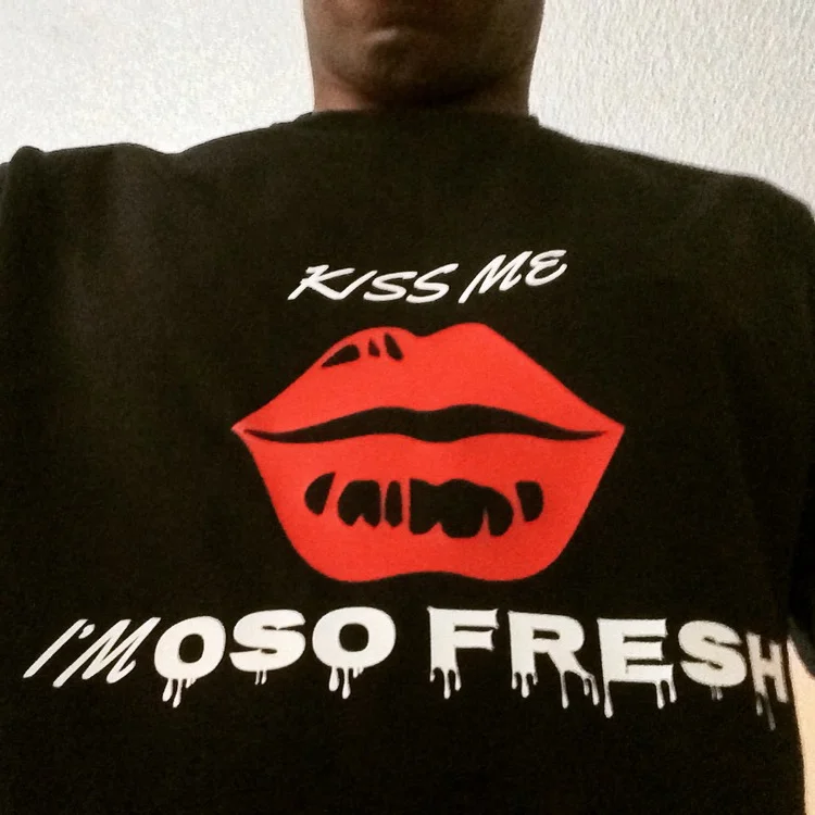 Kiss me I'm OSO Fresh Mens Tshirt