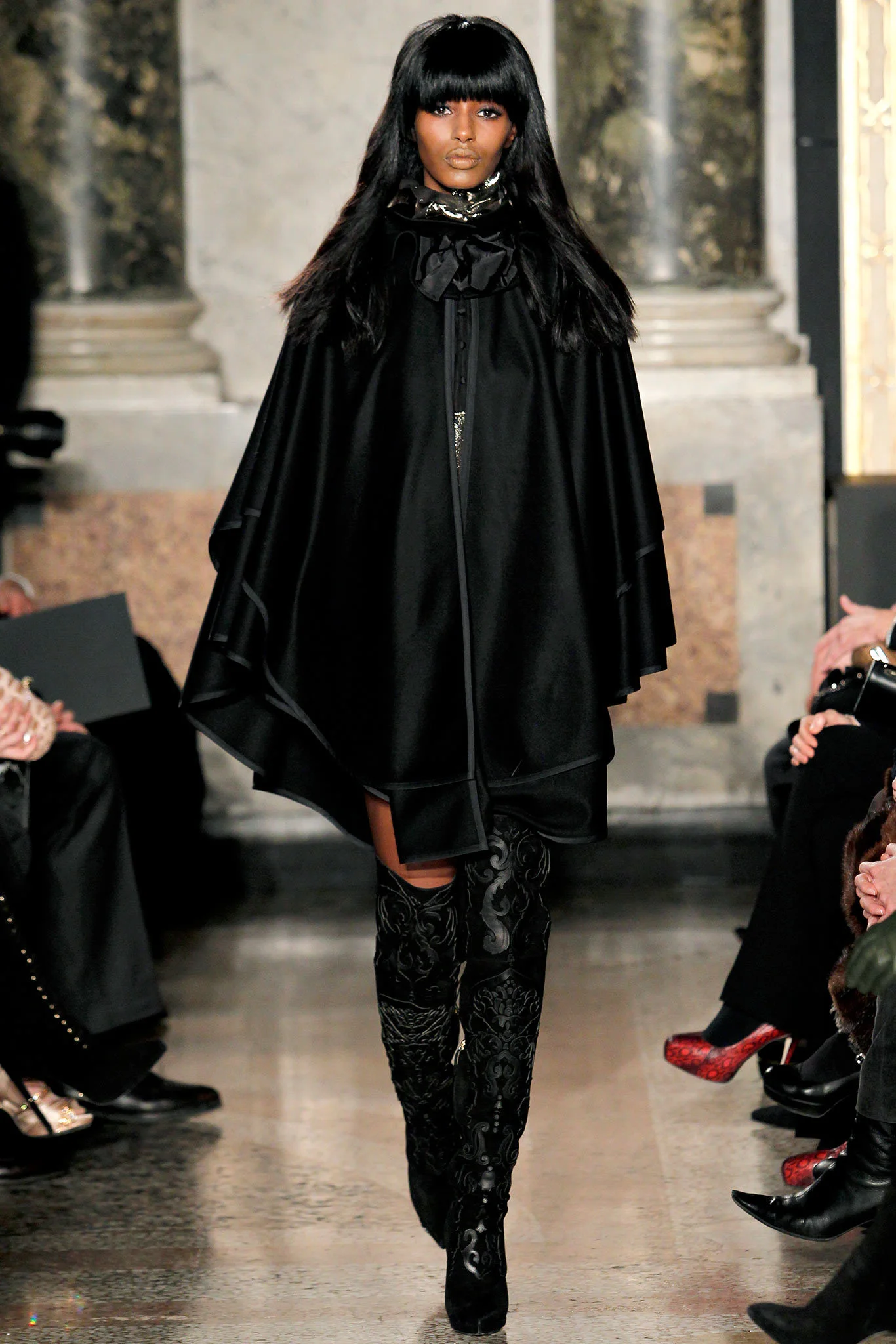 Emilio-Pucci-Fall-Winter-2013-2014-Runway-Show-13.jpg