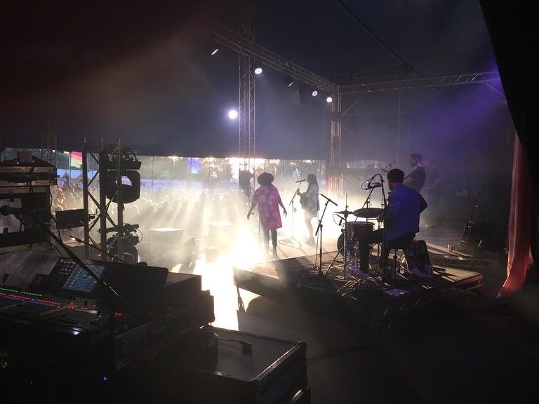 ChrisDuffy_Glastonbury_WardThomas