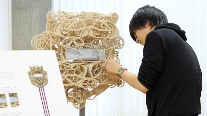 Japanese Students Create Impossibly Complicated Clock That Re