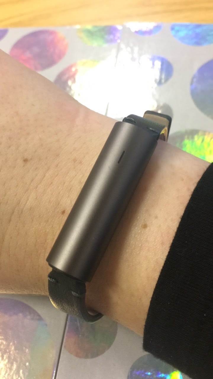 Misfit Ray Review A Sleek Fitness Tracker For The Fashion