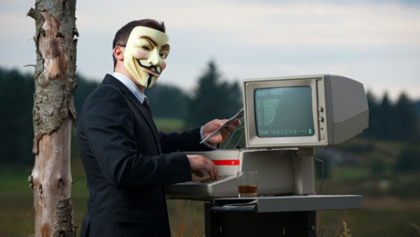 Anonymous Intercept Phone Call Between FBI And Scotland Yard