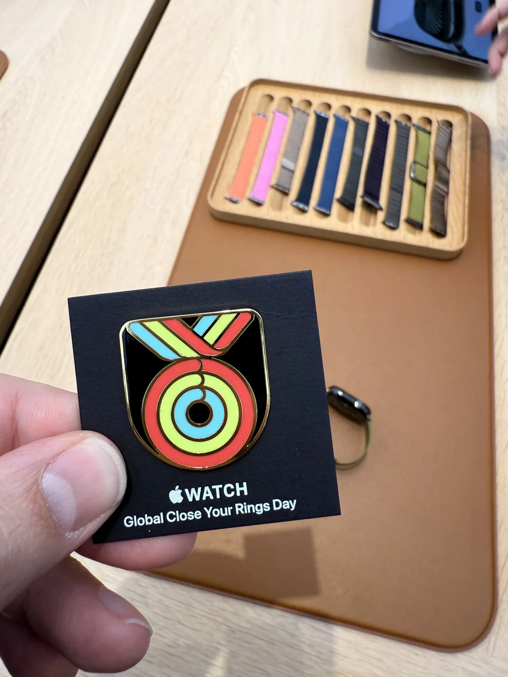 Physical Pin - Global Close Your Rings Day