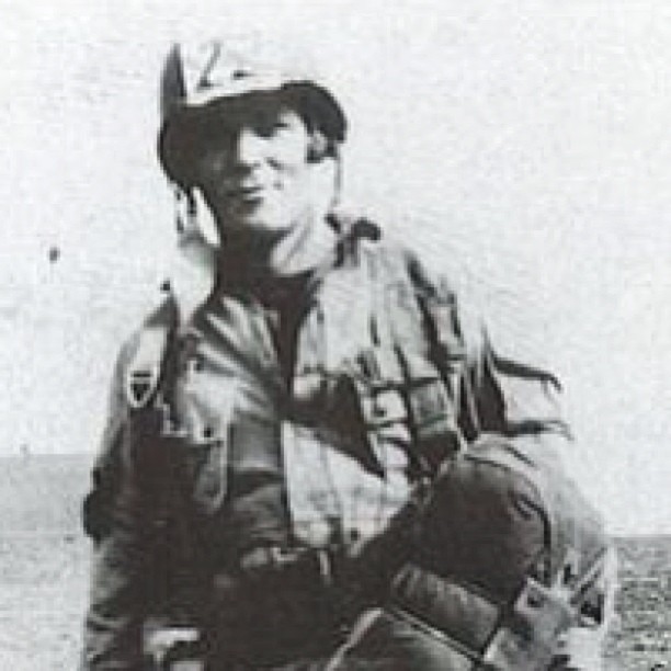 Richard_Winters_one_of_the_bravest_people_to_ever_grace_this_earth._httpen.m.wikipedia.orgwikiRichard_Winters__bandofbrothers__easycompany__brave__hero__greatman_httpdistilleryimage0.s3.amazonaws.c...