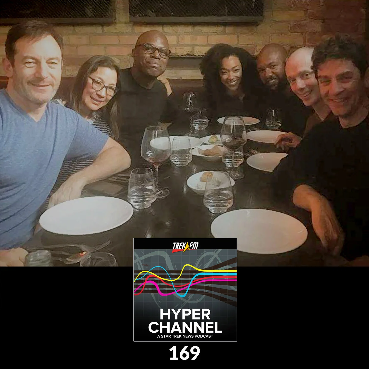  Hyperchannel 169: Discovery Assembles Its Crew