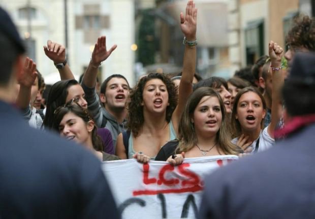 proteste-roma.jpg