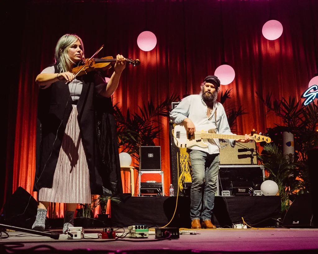 the_head_and_the_heart_greek_theater_20161008-12.jpg