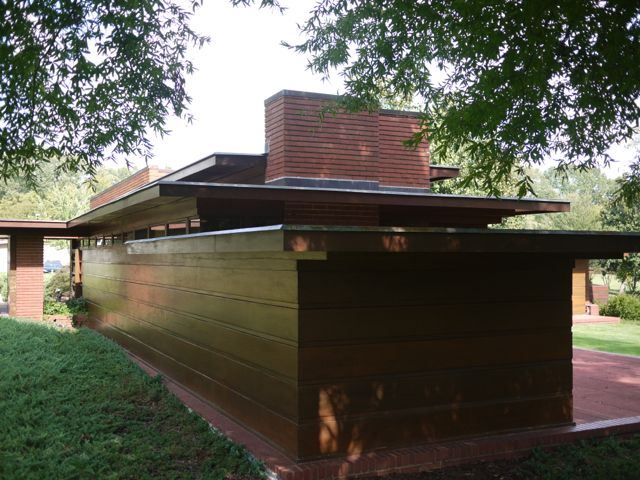 frank.lloyd.wright's.alabama.usonian 4.jpg