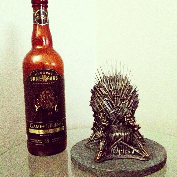 Omme-Gang Game of Thrones Blonde Ale vía @melv0 en Instagram