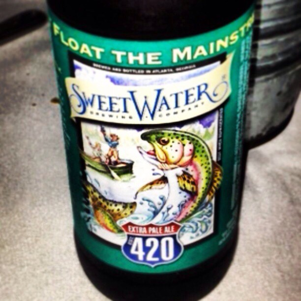 SweetWater 420 Extra Pale Ale vía @valdorm en Instagram